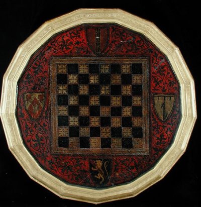 ನಾಲ್ಕು ಕೋಟ್ ಆಫ್ ಆರ್ಮ್ಸ್ ಹೊಂದಿರುವ ಚದುರಂಗ ಫಲಕ, c.1400-30 ಟರ್ಕ್ by French School