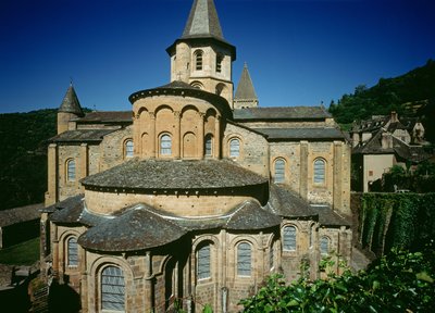 Doğudan St. Foy Kilisesi, Abbot Odolric tarafından c.1050
