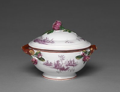 Saint Clement Fabrikası tarafından üretilen Kapalı Kase, c.1775 by French School