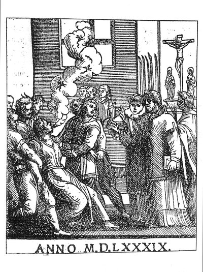 1589
