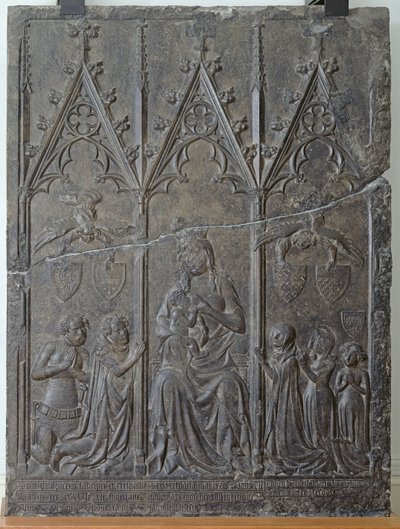 Sacquespee ailesinin Arras'taki St. Nicaise mezarlığındaki mezar steli, 1376 (turna taşı) by French School