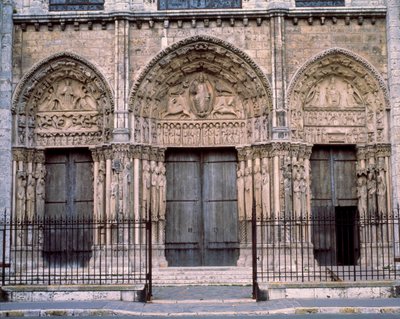 Gotik mimari: kraliyet kapısı veya batı cephesinin büyük portalı. Cathedrale Notre-Dame de Chartres (Eure ve Loir). by French School
