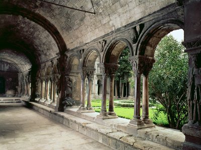 Manastırın içi by French School