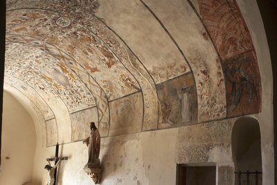 Bölge kilisesi (Solers Our Lady of Kilisesi). İç mekan. Nefler. Duvar resimleri. Detay. 16