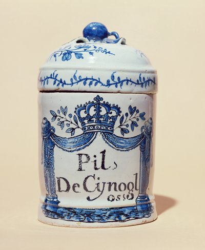 Cynoglossum tabletler için farmasötik kavanoz, c.1700 (seramik) by French School