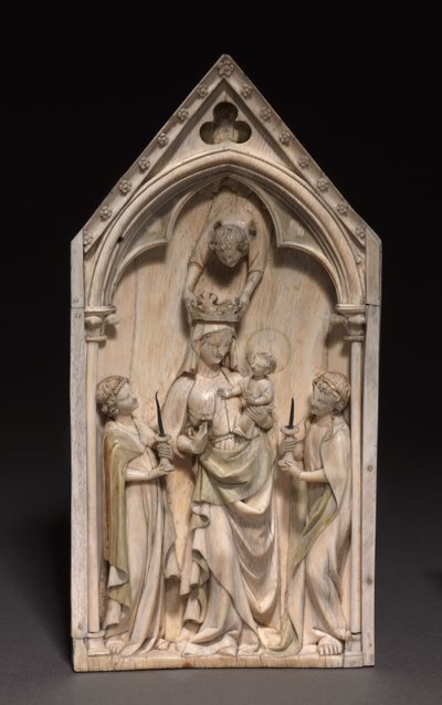 Plaket: Meleklerle Bakire ve Çocuk, Paris, c.1320-1330 by French School