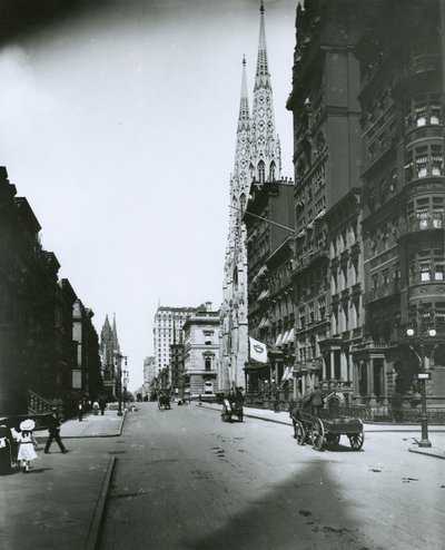 Beşinci Cadde, 49. Caddeden kuzeye bakıyor by G.P. Hall und Sohn