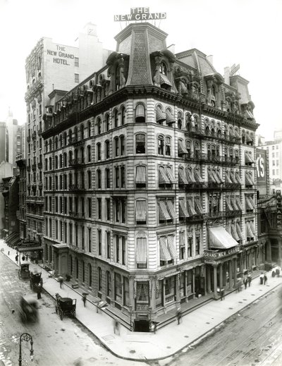 New Grand Otel, New York by G.P. Hall und Sohn