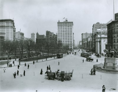 Birlik Meydanı, New York by G.P. Hall und Sohn