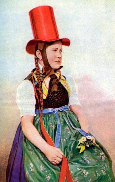 Pazar elbisesi içinde bir orman kızı, 1922. by Georg Haeckel