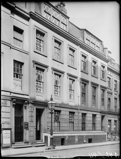 33-34 Waterloo Caddesi, Birmingham, Birmingham, Birmingham, 1941. by George Bernard Mason