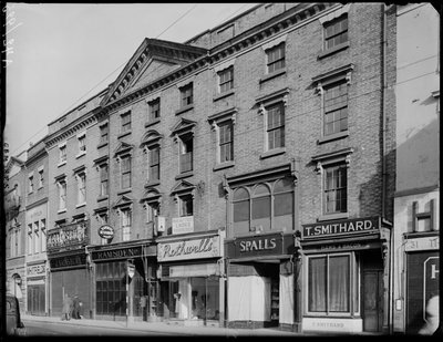 Devonshire Evi, 36 Mısır Pazarı, Derby, 1942. by George Bernard Mason