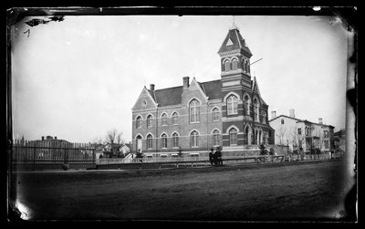 Belediye Binası, Flatbush, Brooklyn, c.1872-87 (ıslak-kolodion negatif) by George Bradford Brainerd