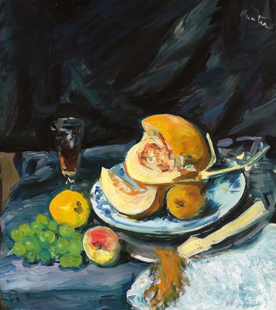 Kesilmiş Kavun, Cam ve Yelpazeli Natürmort, c. 1920 by George Leslie Hunter