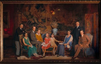 Gustav Krupp v. B. u.H. aile fotoğrafı by George Simon Harcourt