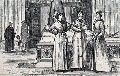 Bir müzede tam boy palto giyen üç kadın by George du Maurier