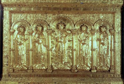 Antependium, Başmelekler Gabriel, Raphael ve Michael ve St. Benedict (altın) arasında ayaklarında bağışçılarla Mesih