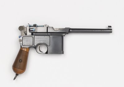 Mauser C96 7.63 mm tabanca by German School