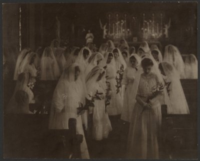 Lekesiz Gebelik Bayramı by Gertrude E. Mann