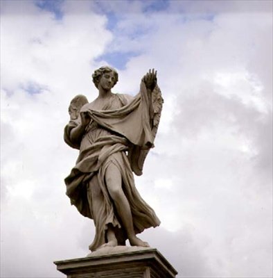 Kutsal Kefeni Tutan Bir Melek Heykeli by Gian Lorenzo Bernini