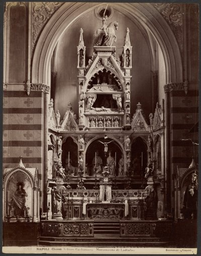 Napoli S. Giov. Carbonara Ladislaus Anıtı by Giorgio Sommer