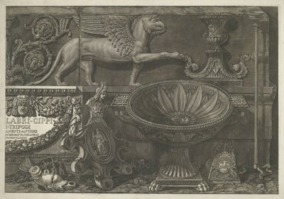 Heykeller, oyma kabartmalar ve başlıklı bir lahit ile başlık baskısı (sağ kısım) Giovanni Battista Piranesi tarafından tasarlanan ve işlenen vazolar, şamdanlar, mezar taşları, lahitler, sehpalar, kandiller ve süs eşyaları (seri adı) Vasi, şamdan, c by Giovanni Battista Piranesi