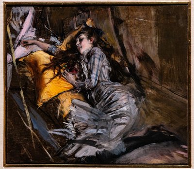 Ekose Elbiseli Uzanan Kız by Giovanni Boldini