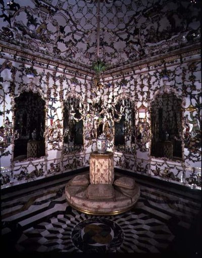 Tamamen porselenden yapılmış Salon Chino (Çin Odası) köşesi, 1769 (porselen) (detaylar için bakınız 93238-9). by Giuseppe Gricci