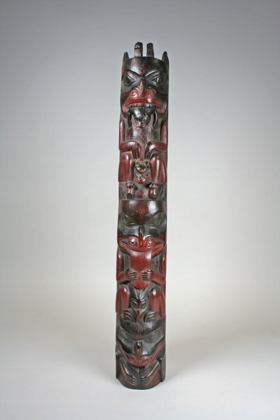 Totem Direk Modeli by Haida