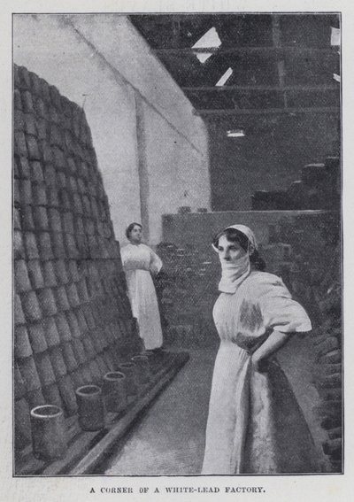 Beyaz Kurşun Fabrikasının Bir Köşesi (s/b fotoğraf) by Harold Hume Piffard
