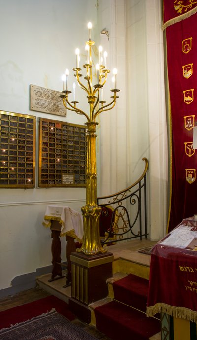 Rue Pavee Sinagogu by Hector Guimard