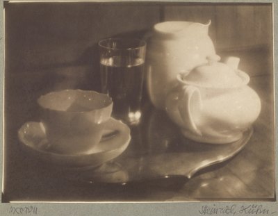 [Tea Still-life, Versiyon III] by Heinrich Kuhn