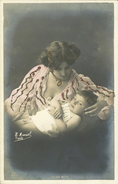Annesiyle birlikte çocuk (renkli fotoğraf) by Henri (after) Manuel