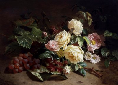 Yaz çiçekleri ve üzümlerden oluşan natürmort. Henri Robbe (1807-1899) tarafından yapılmıştır. Özel koleksiyon. by Henri Robbe