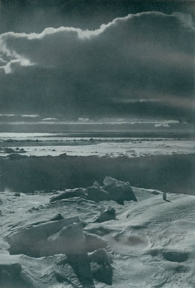 Pakette Akşam Sahnesi, c19101913, 1913 by Herbert Ponting