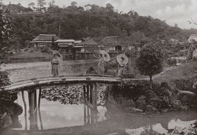 Hikone (s/b fotoğraf) by Herbert Ponting