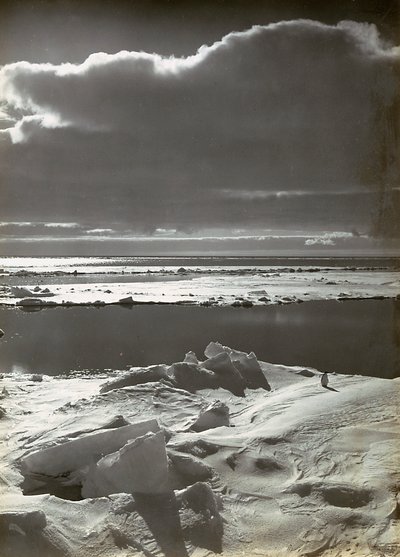  by Herbert Ponting