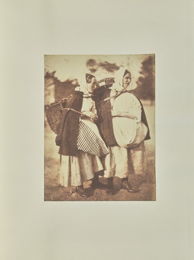[Newhaven Fishwives] by Hill and Adamson