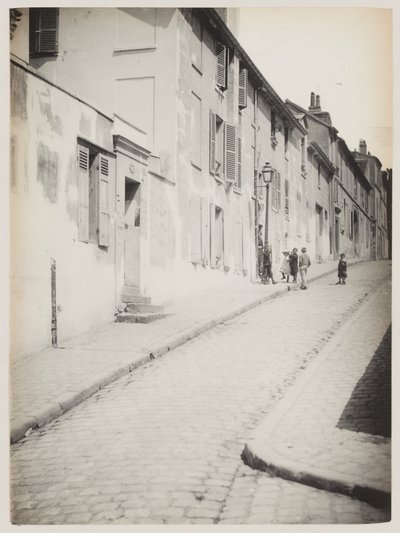 Montmartre, Paris#39;te bir sokak, 1890 dolayları (fotoğraf) by Hippolyte Blancard
