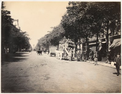 Paris'te bir bulvarda omnibüs, 1890 dolayları (s/b fotoğraf) by Hippolyte Blancard