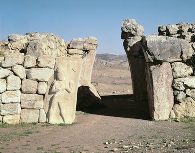 Hattuşa surlarından Kral Kapısı by Hittite
