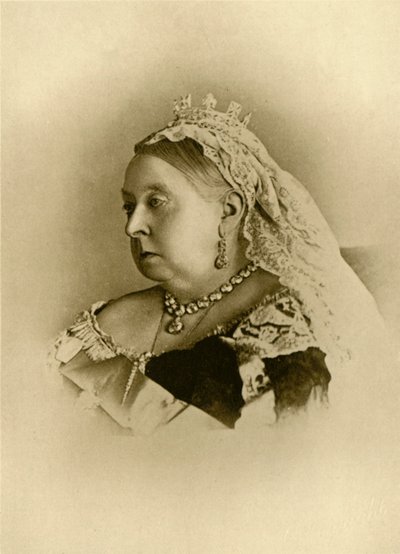 Kraliçe Victoria, c1894, 1901. by Hughes and Mullins