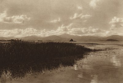 Meksika: Laguna de Patzcuaro (b/w fotoğraf) by Hugo Brehme