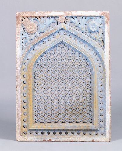 Bir çerçeve içinde kırmızı kumtaşı jali kemeri, yıldız motifli, 18. yüzyıl by Indian School
