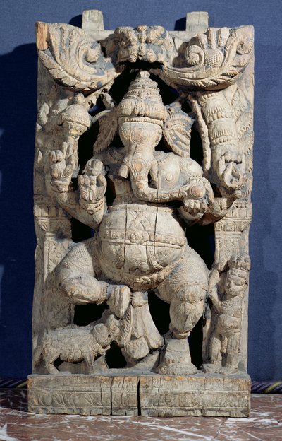 Ganesh Enthroned Heykeli (ahşap) by Indian School