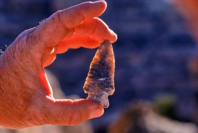 Antik anazasi ok ucu, Utah by Ira Block