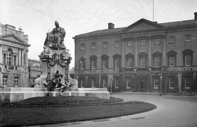 Leinster Evi, Dublin by Irish Photographer
