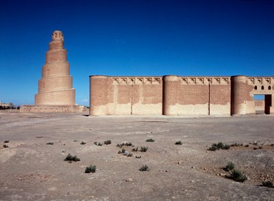 Ulu Camii ve minaresi, Malwiya Kulesi, 847-852 by Islamic School