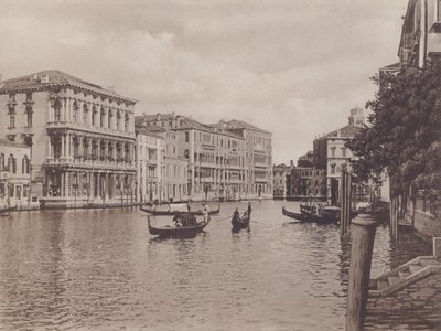 Canal Grande E Palazzo Browning (s/b fotoğraf) by Italian Photographer
