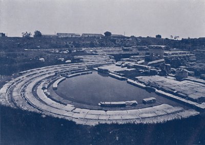 İtalya: Siraküza, Greko-Romen spor salonunun kalıntıları (s/b fotoğraf) by Italian Photographer